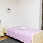 Knez ポドストラナ